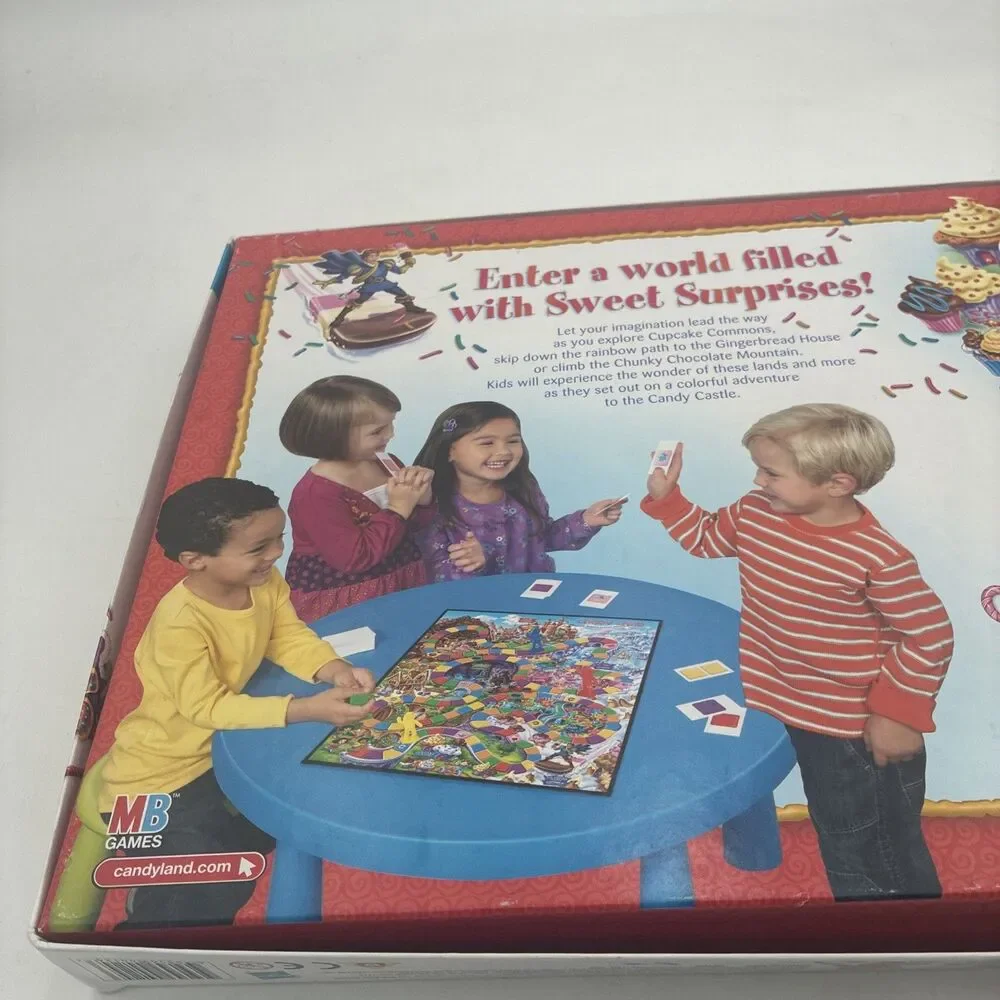 CANDY LAND Board Game 100% COMPLETE 2010 CANDYLAND